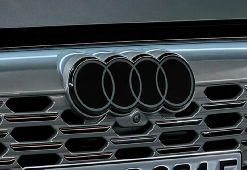 Audi изменит дизайн фирменного логотипа