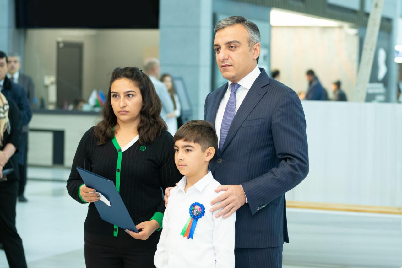 Шехидам и инвалидам Отечественной войны Азербайджана предоставлены новые квартиры