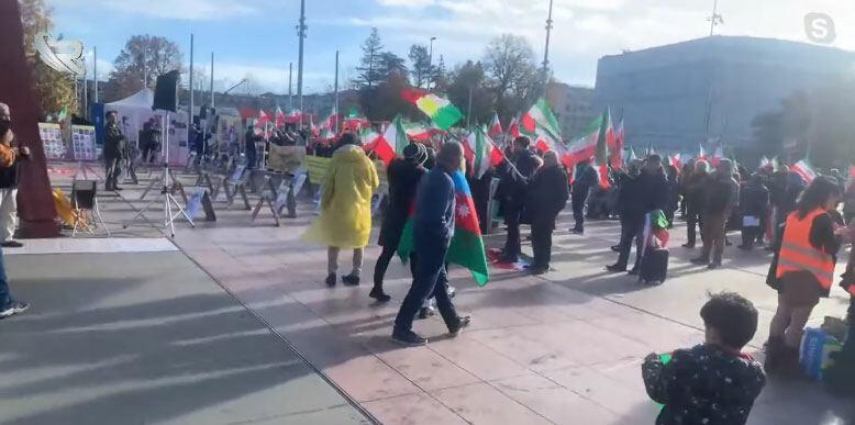 В Женеве прошла акция в поддержку азербайджанцев в Иране