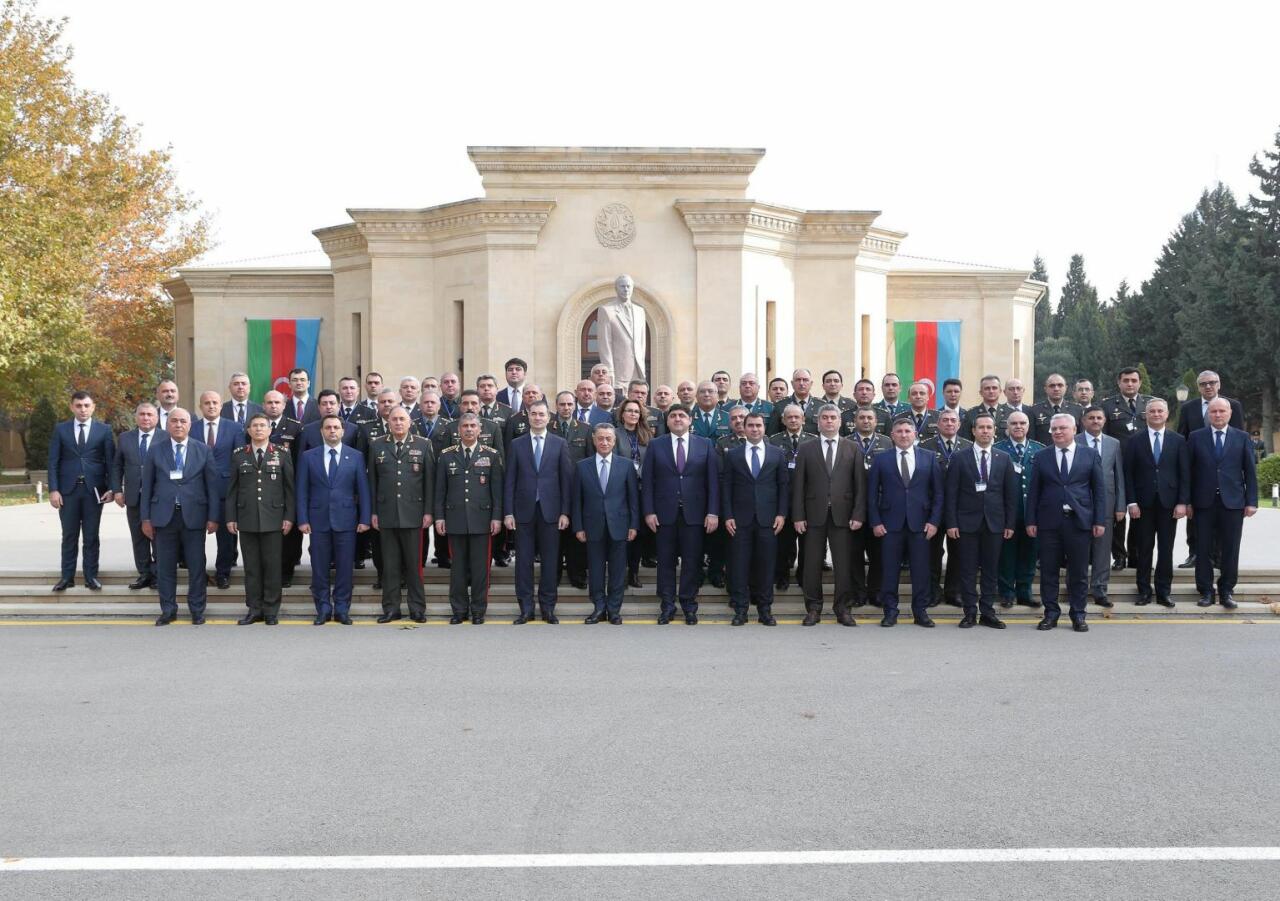“Vətən müharibəsinin təcrübələri” mövzusunda konfransın açılış mərasimi keçirilib