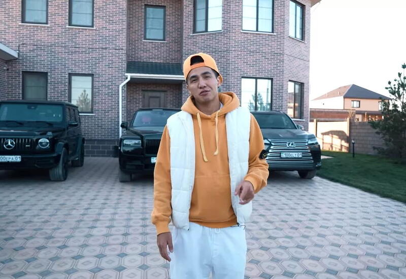 Казахстанский блогер показал собственный автопарк на миллион долларов