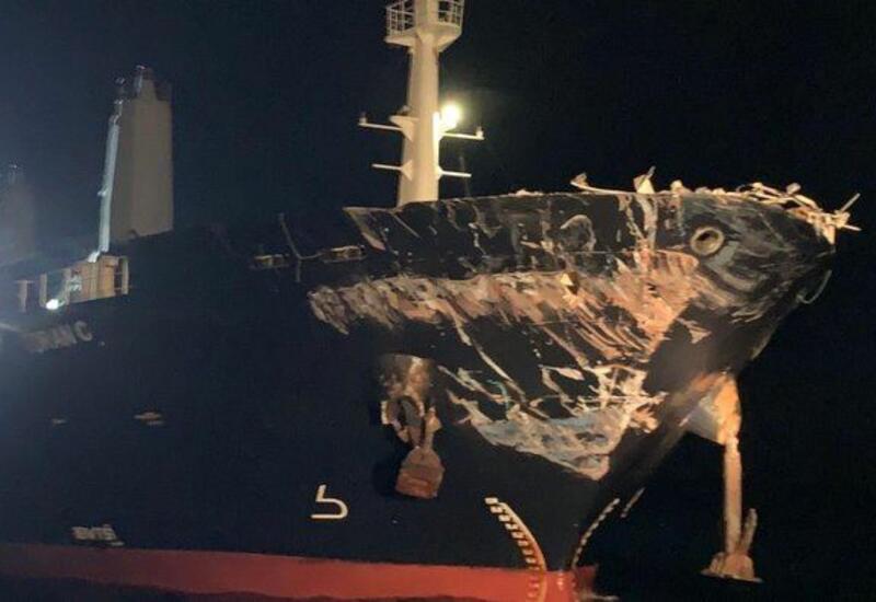 Два турецких судна столкнулись в Мраморном море