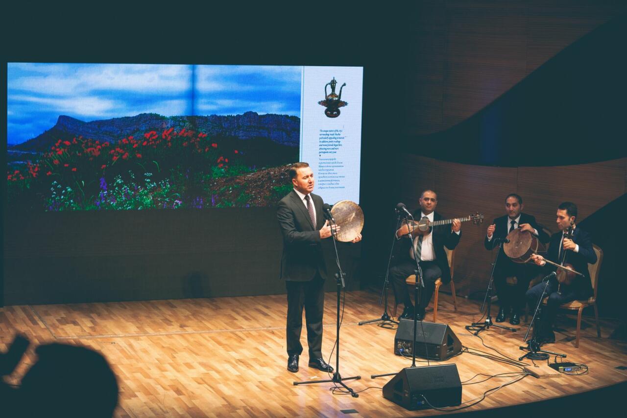 “Şuşa. Zirvədən uca” və “Şuşa. Qarabağın ulduzu” kitablarının təqdimatı baş tutdu
