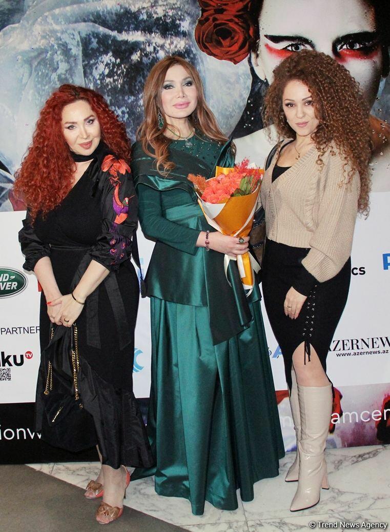 Фахрия Халафова представила коллекцию, посвященную Венеции в рамках Azerbaijan Fashion Week