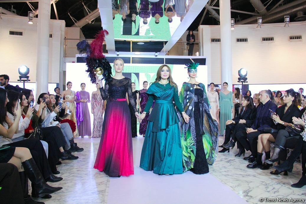 Фахрия Халафова представила коллекцию, посвященную Венеции в рамках Azerbaijan Fashion Week