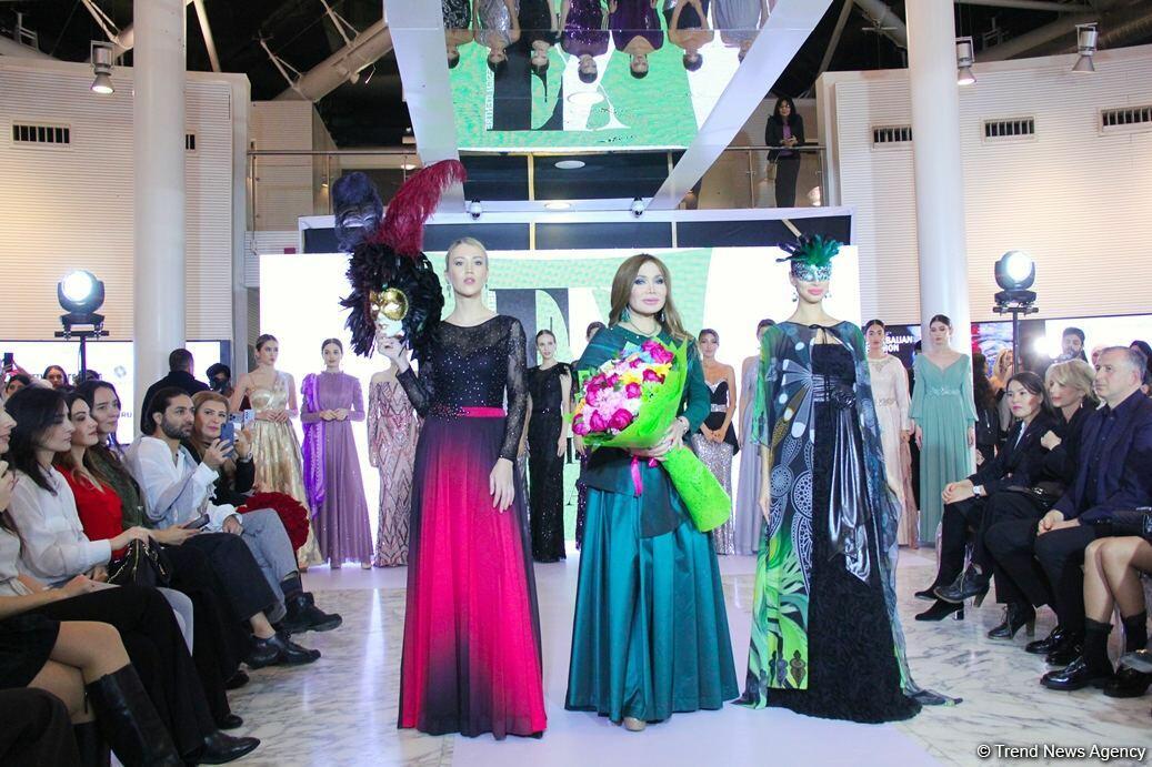 Фахрия Халафова представила коллекцию, посвященную Венеции в рамках Azerbaijan Fashion Week