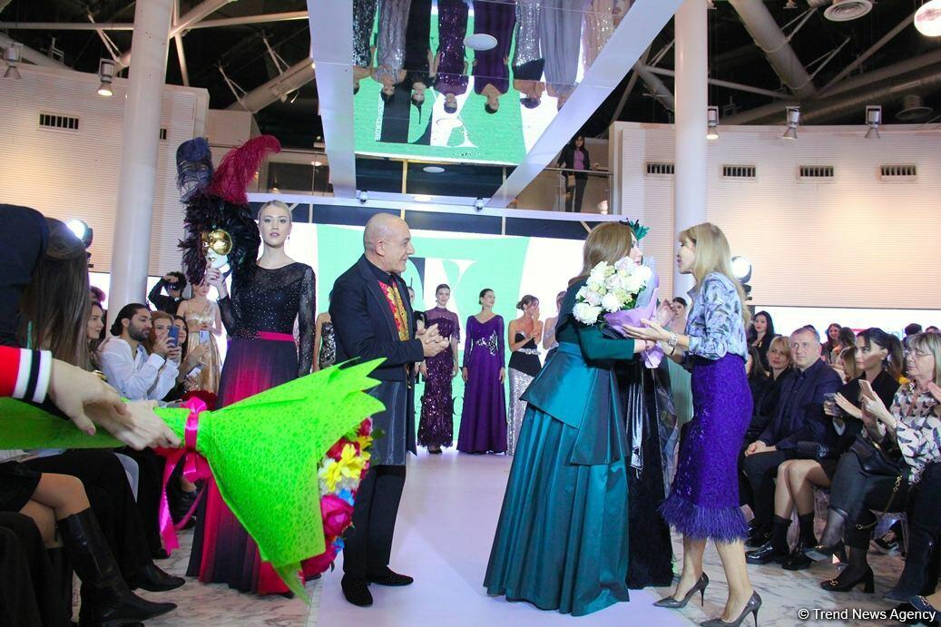Фахрия Халафова представила коллекцию, посвященную Венеции в рамках Azerbaijan Fashion Week