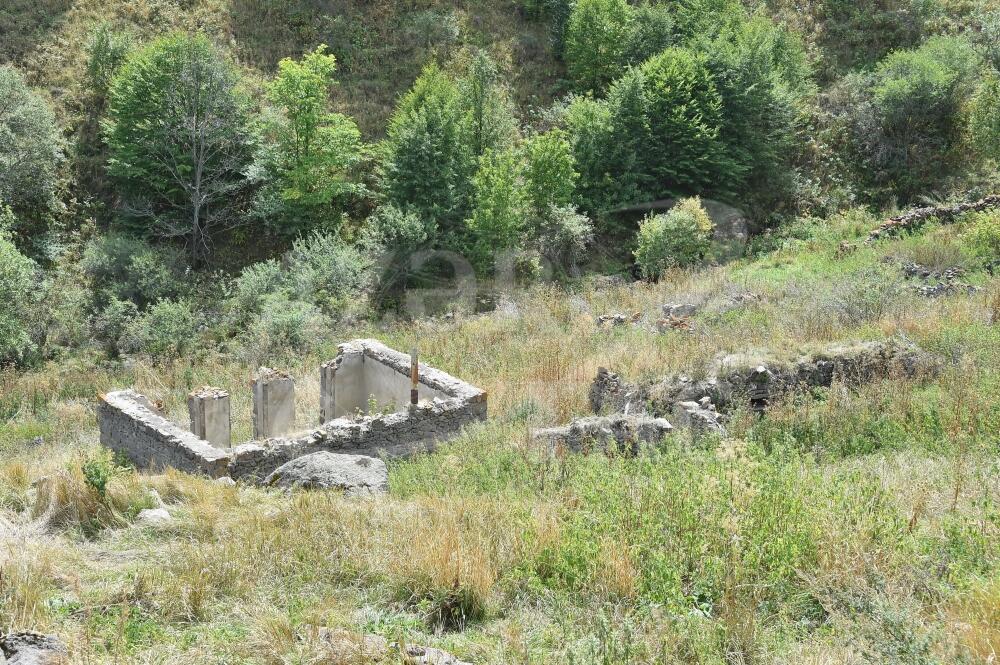 Разрушенное село Армудлу Кяльбаджарского района