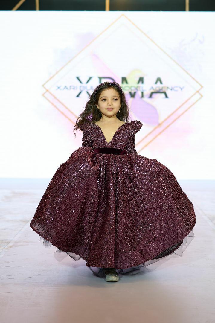 Azerbaijan Fashion Week 2022 – от одеяний кочевников и элегантных хиджабов до волшебной птицы Хумо