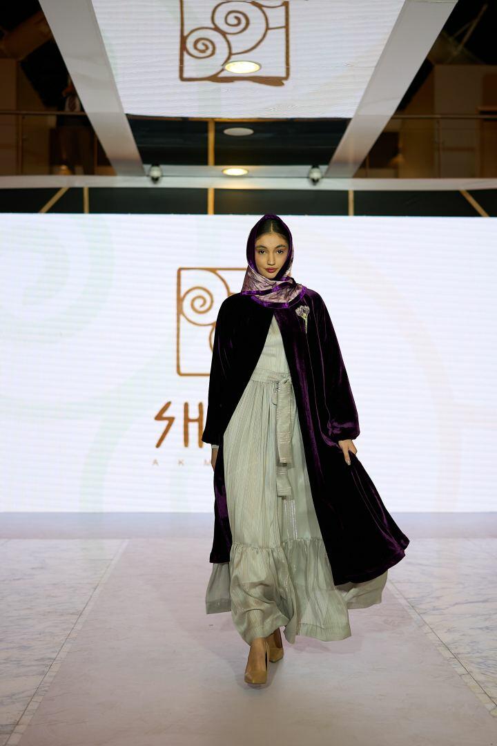 Azerbaijan Fashion Week 2022 – от одеяний кочевников и элегантных хиджабов до волшебной птицы Хумо