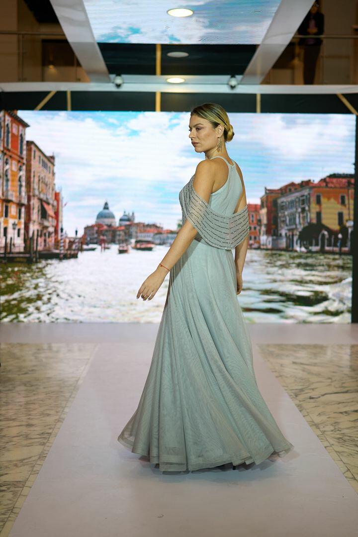 Azerbaijan Fashion Week 2022 – от одеяний кочевников и элегантных хиджабов до волшебной птицы Хумо