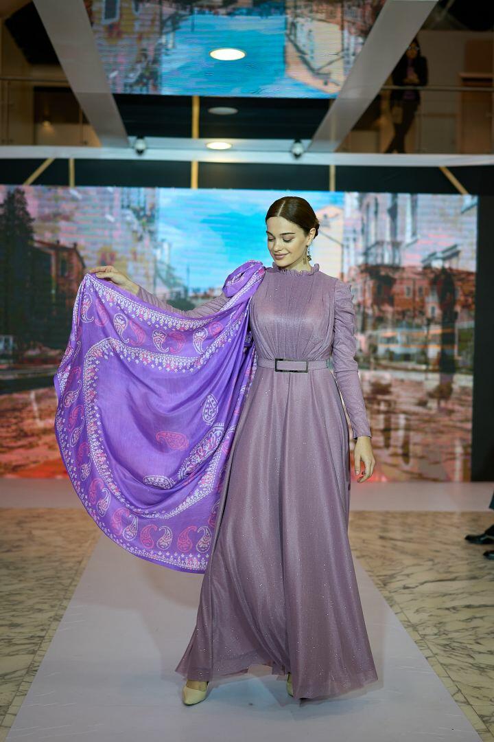 Azerbaijan Fashion Week 2022 – от одеяний кочевников и элегантных хиджабов до волшебной птицы Хумо