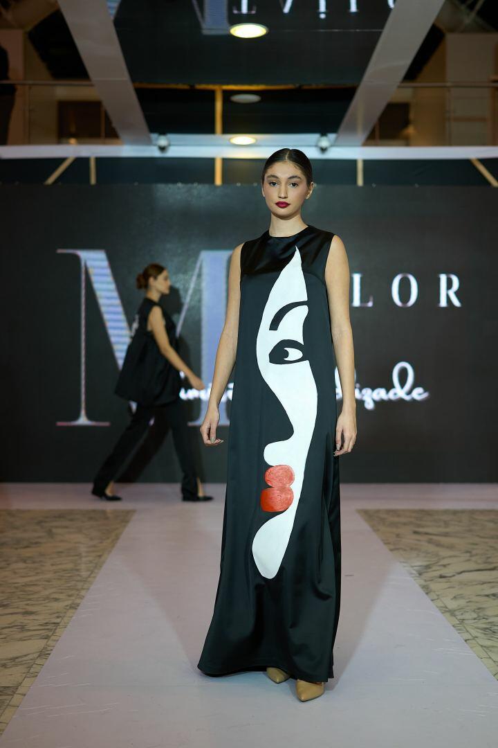 Azerbaijan Fashion Week 2022 – от одеяний кочевников и элегантных хиджабов до волшебной птицы Хумо