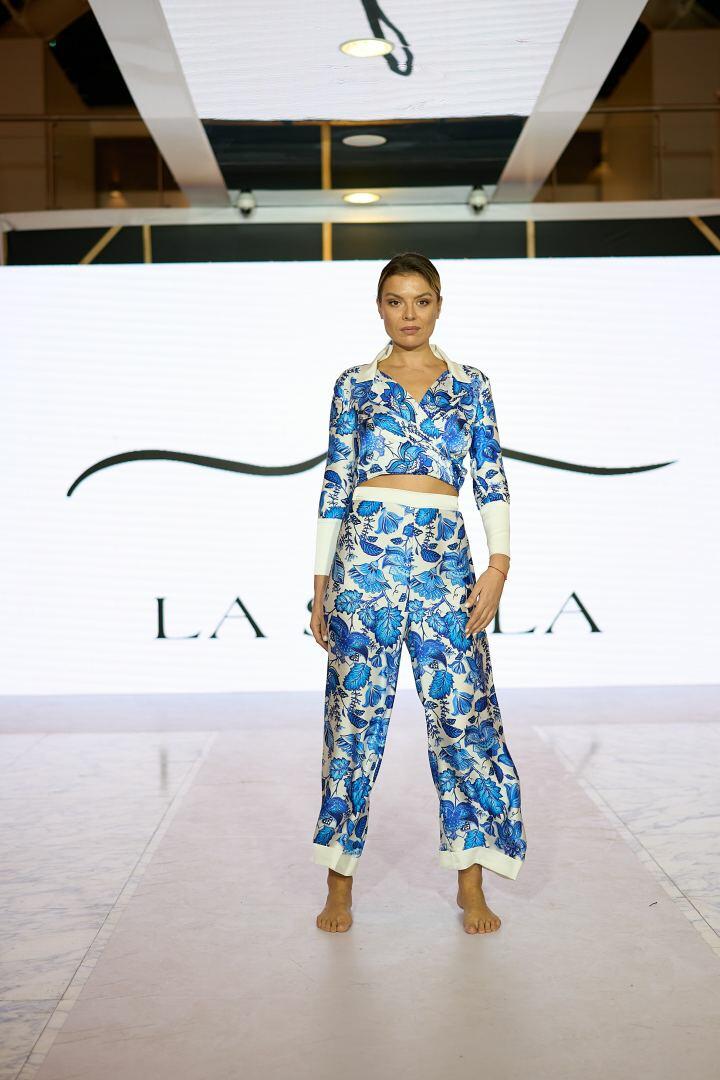 Azerbaijan Fashion Week 2022 – от одеяний кочевников и элегантных хиджабов до волшебной птицы Хумо