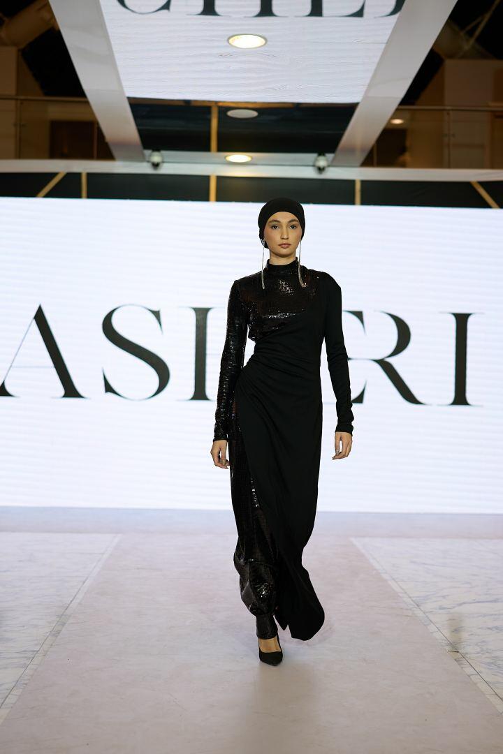 Azerbaijan Fashion Week 2022 – от одеяний кочевников и элегантных хиджабов до волшебной птицы Хумо