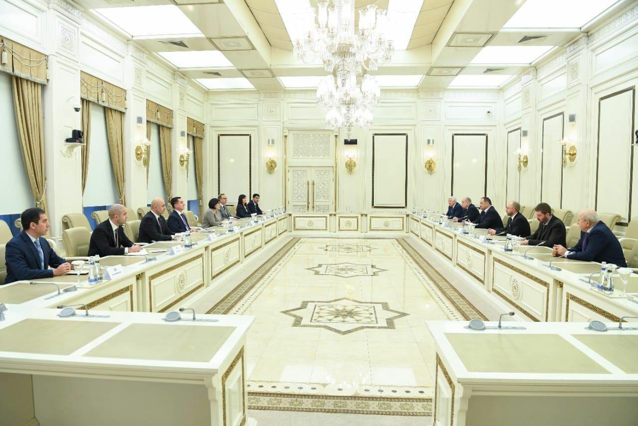 Сахиба Гафарова встретилась с руководителем Республики Дагестан Российской Федерации