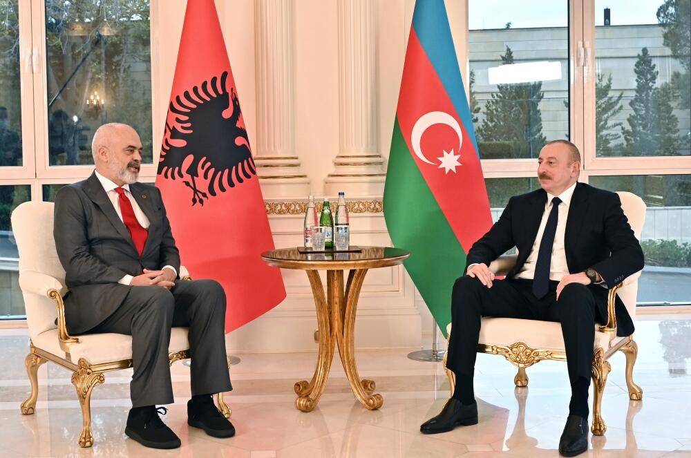 Состоялась встреча Президента Ильхама Алиева с премьер-министром Албании один на один
