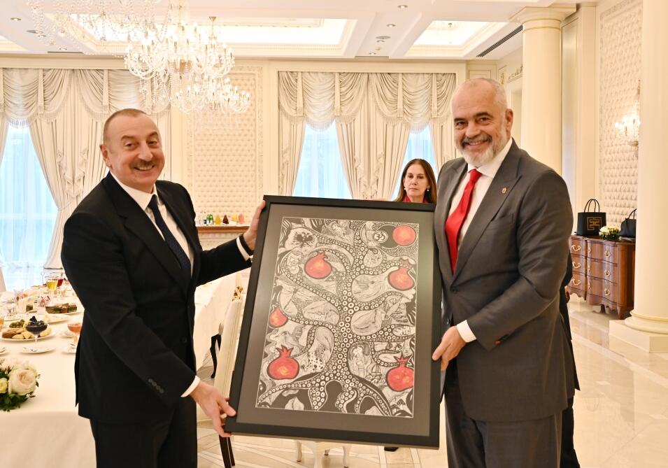 Состоялась встреча Президента Ильхама Алиева с премьер-министром Албании один на один