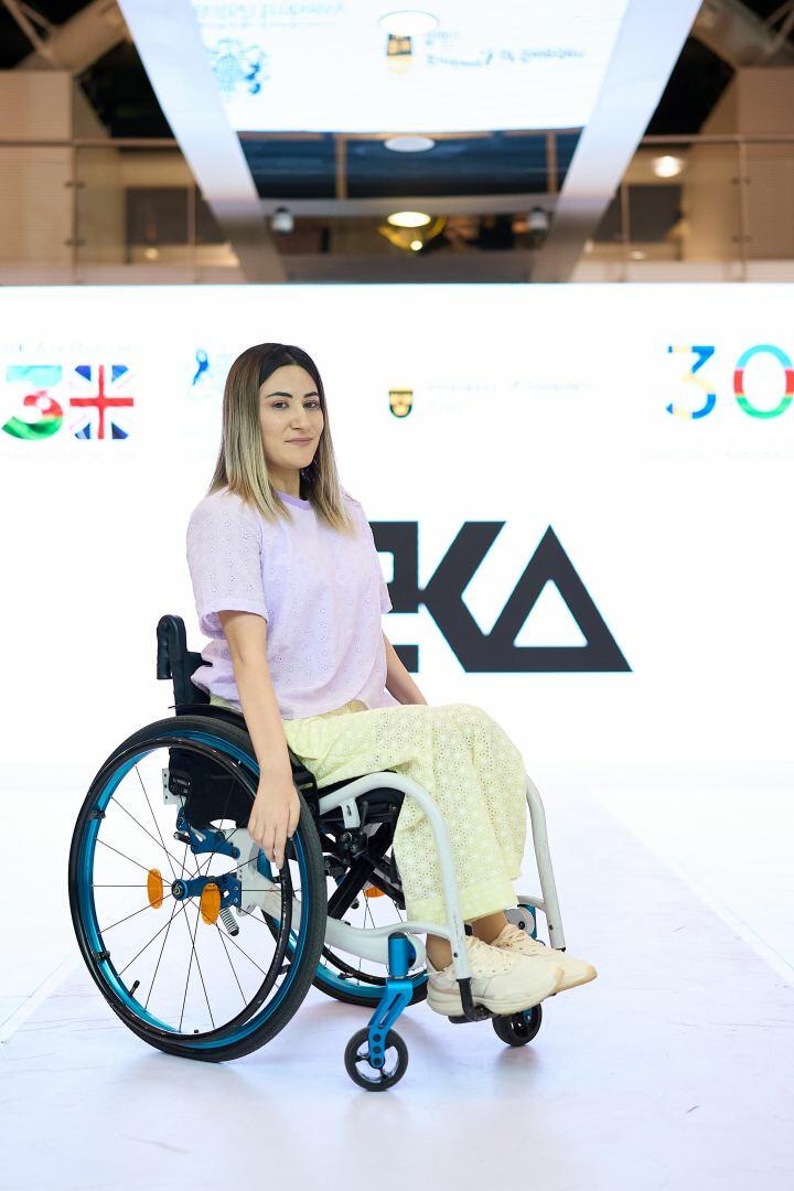 Azerbaijan Fashion Week 2022 - от легионеров и свадебных платьев до адаптивной моды