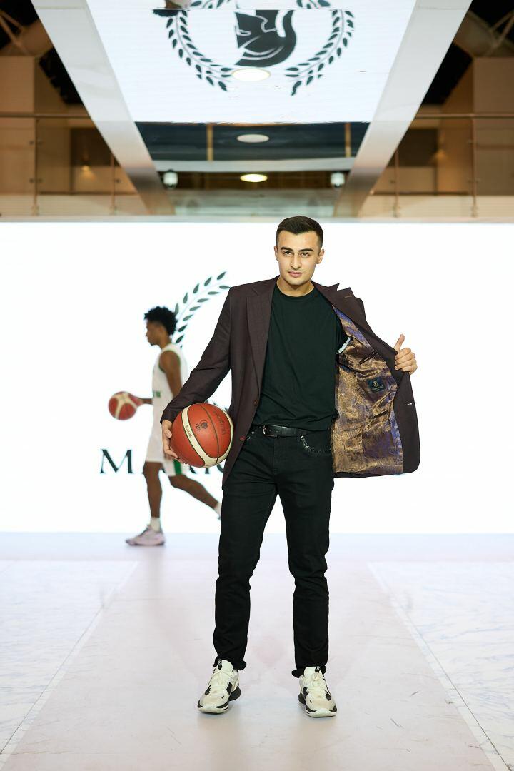 Azerbaijan Fashion Week 2022 - от легионеров и свадебных платьев до адаптивной моды