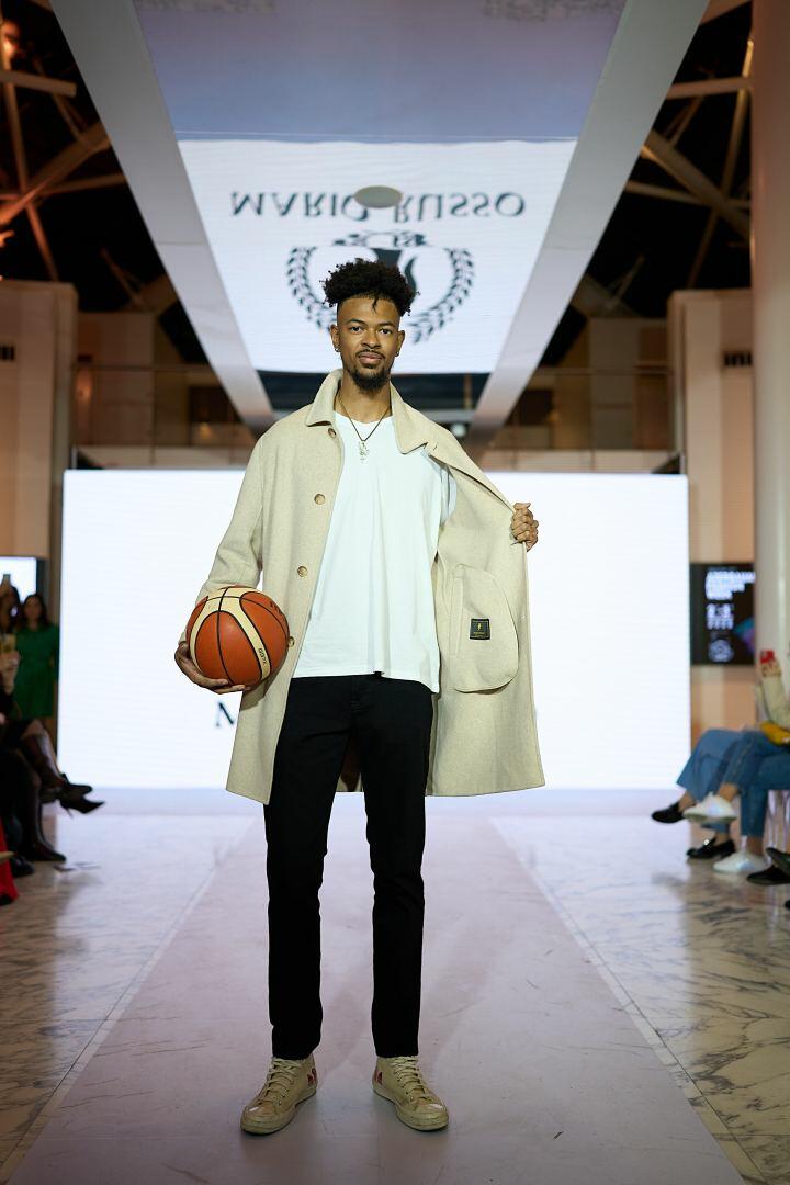 Azerbaijan Fashion Week 2022 - от легионеров и свадебных платьев до адаптивной моды
