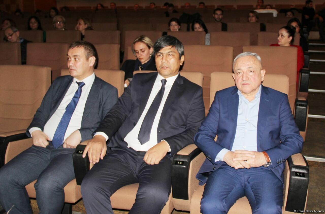 В Баку состоялось торжественное открытие Дней кино Узбекистана