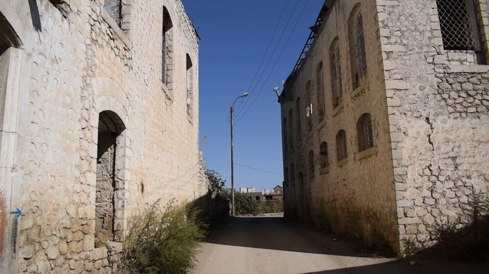 Квартал Сеидли в Шуше, подвергшийся армянскому вандализму