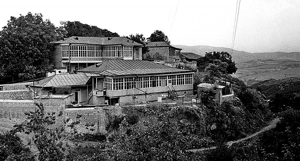 Квартал Сеидли в Шуше, подвергшийся армянскому вандализму