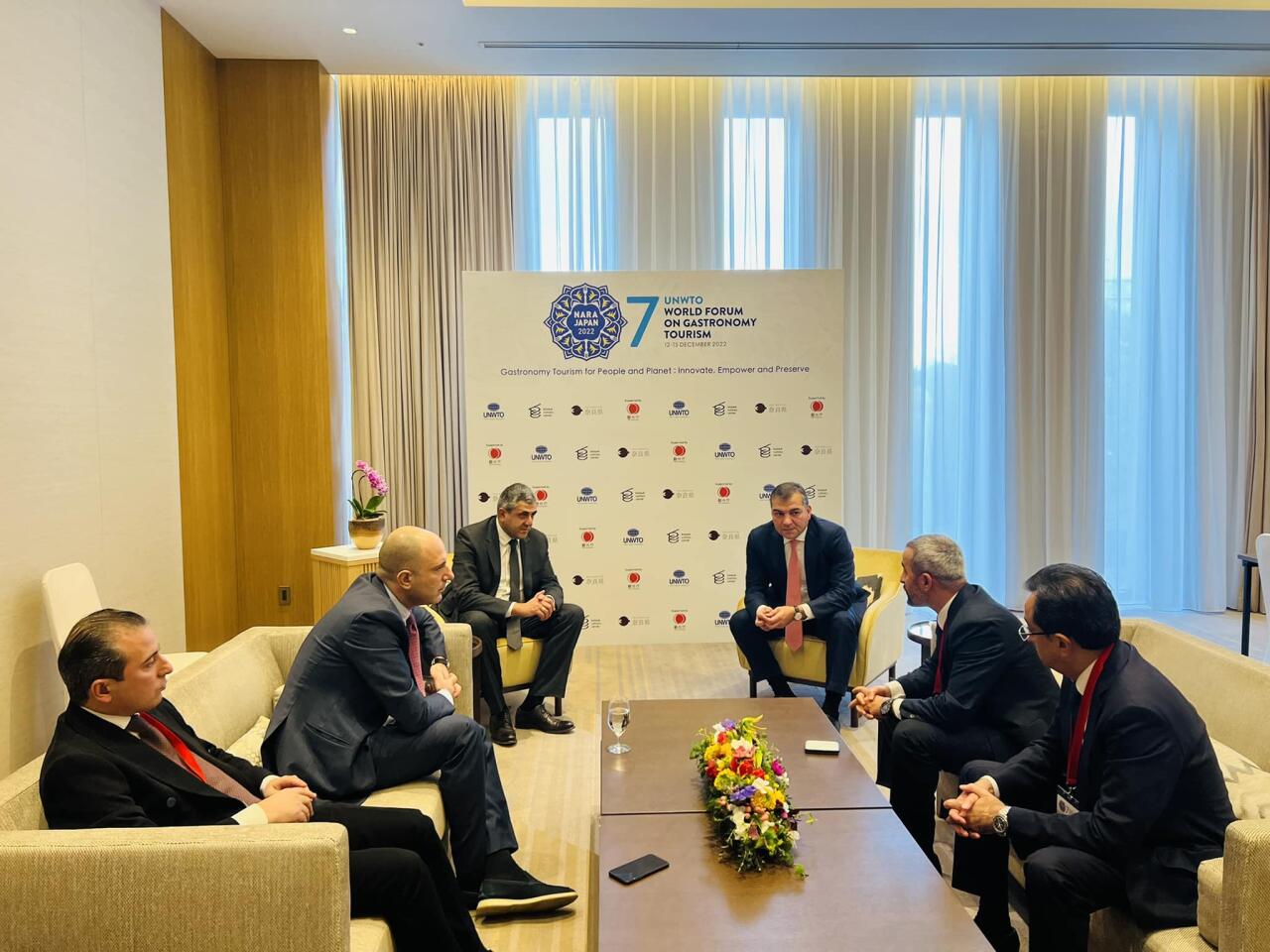 Баку и Токио подписали меморандум в сфере туризма