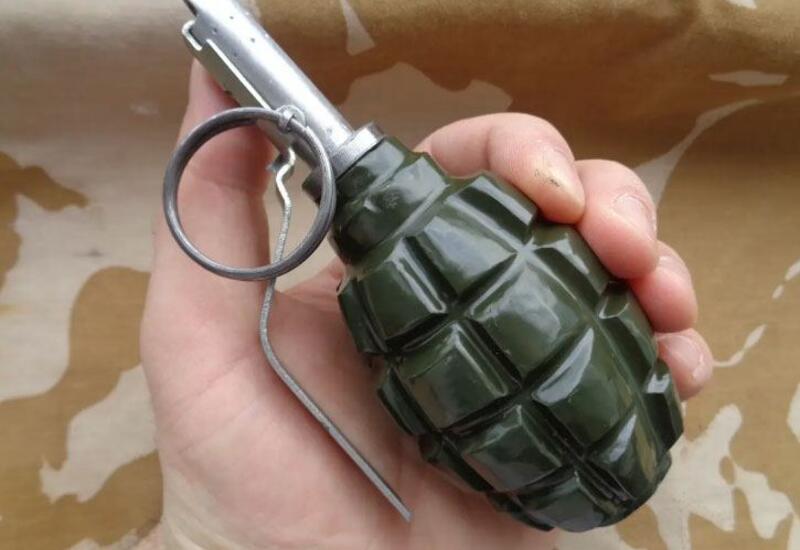 Quba sakini tanışının evinə qumbara