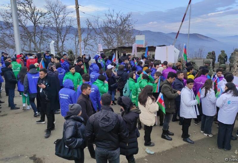 Что сейчас происходит в Лачинском коридоре?