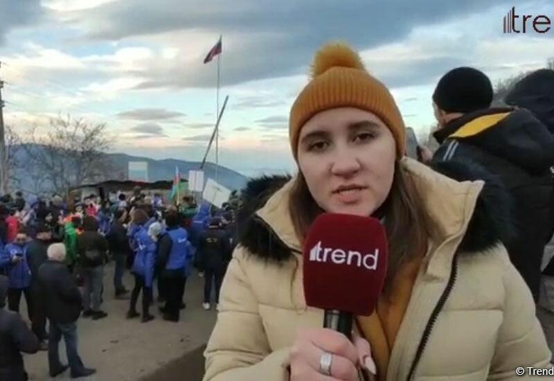 Азербайджанские протестующие настроены решительно и продолжают настаивать на выполнении своих требований