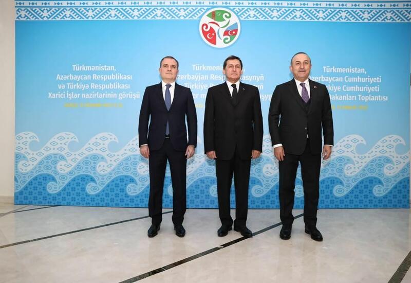 Состоялась встреча глав МИД Азербайджана, Турции и Туркменистана