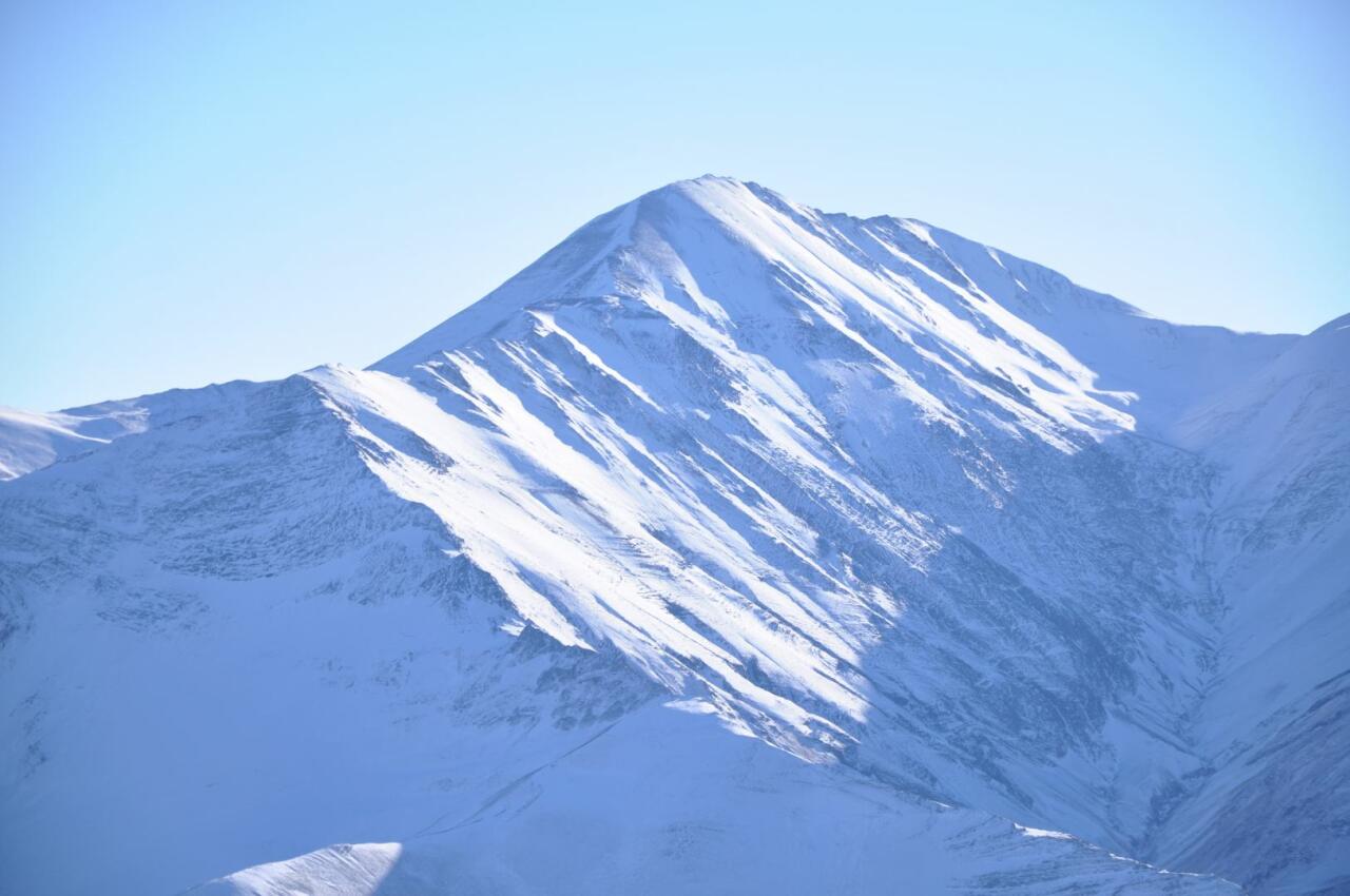 Совершено восхождение на пик "Гейдар зирвеси" в память о великом лидере Гейдаре Алиеве