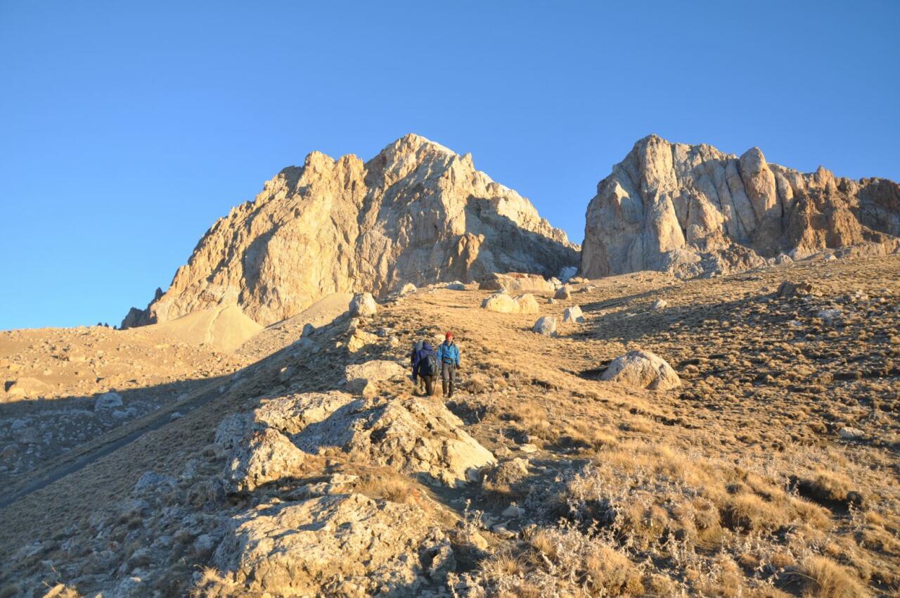 Совершено восхождение на пик "Гейдар зирвеси" в память о великом лидере Гейдаре Алиеве