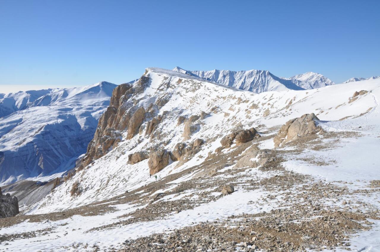 Совершено восхождение на пик "Гейдар зирвеси" в память о великом лидере Гейдаре Алиеве