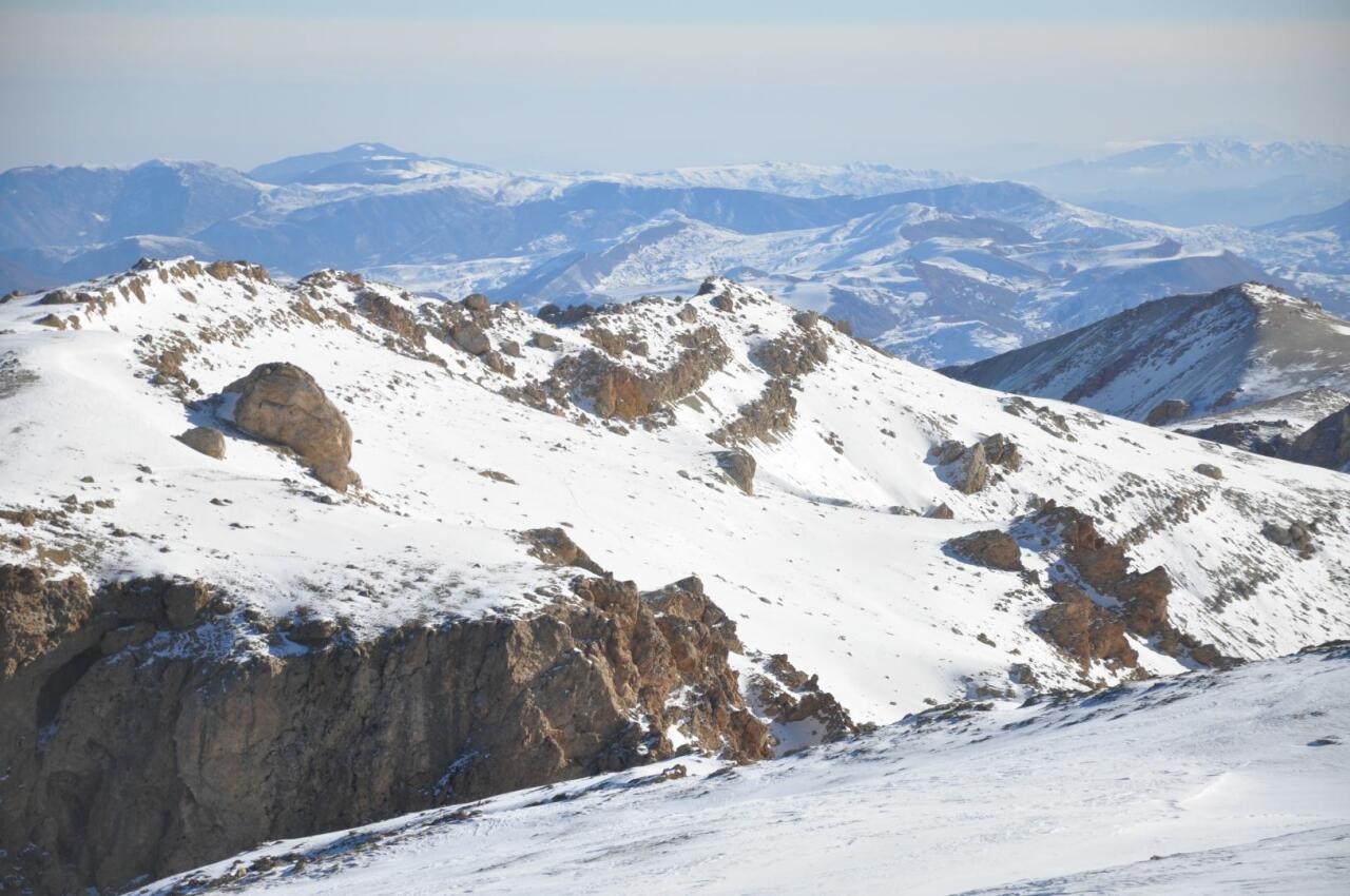 Совершено восхождение на пик "Гейдар зирвеси" в память о великом лидере Гейдаре Алиеве