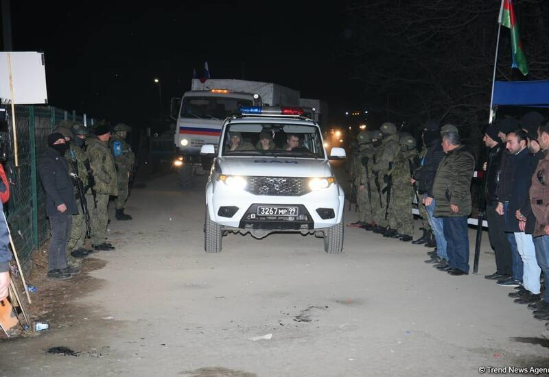 Laçın yolundan növbəti dəfə sülhməramlılara aid təminat avtomobilləri keçib