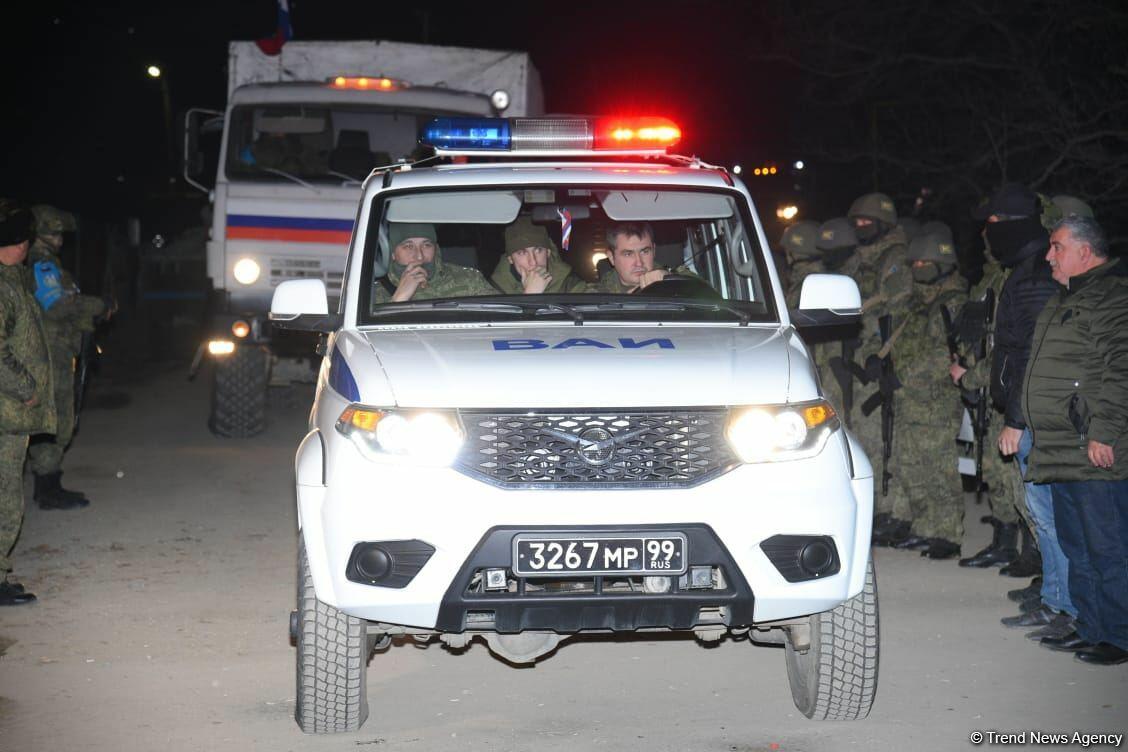 Laçın yolundan növbəti dəfə sülhməramlılara aid təminat avtomobilləri keçib