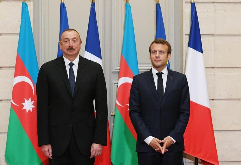 Президент Франции Эмманюэль Макрон позвонил Президенту Ильхаму Алиеву