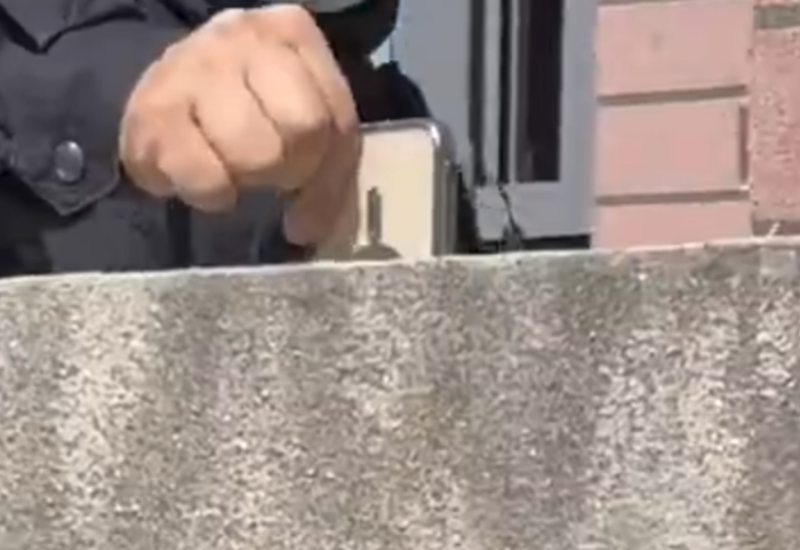 iPhone 12 Pro остался невредимым после падения с 26-го этажа