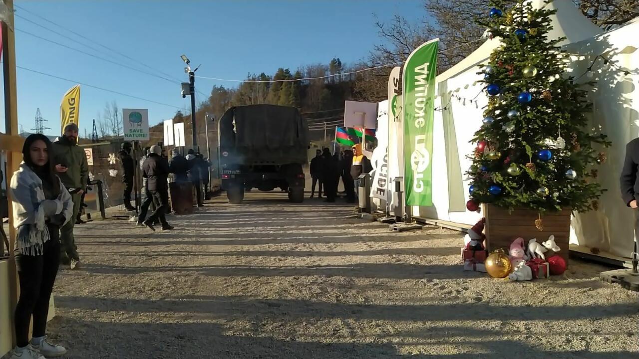 Sülhməramlılara aid avtomobillər Laçın yolundan maneəsiz keçib