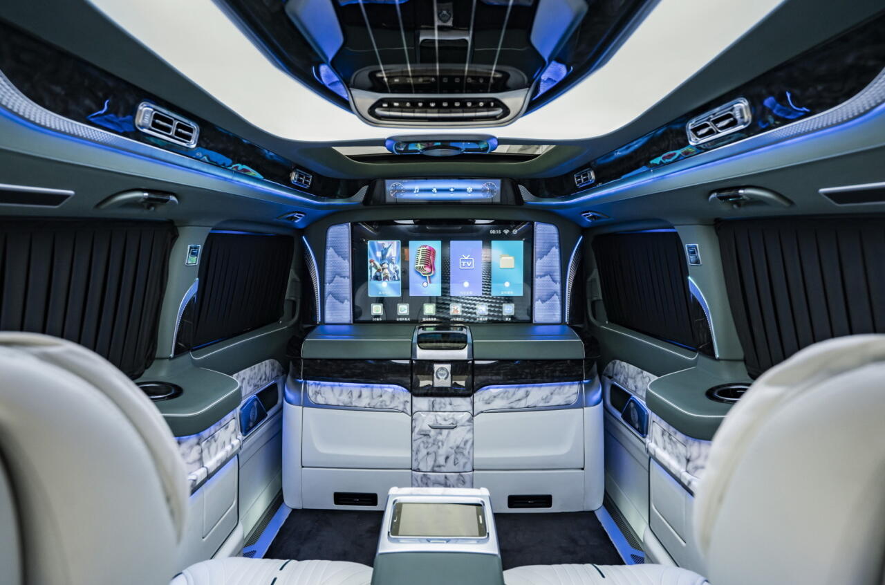 Китайцы нашли способ сделать Mercedes вдвое дороже