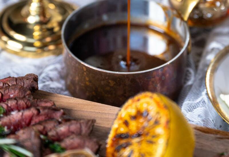 Какой соус волшебным образом преображает мясо и как его готовить