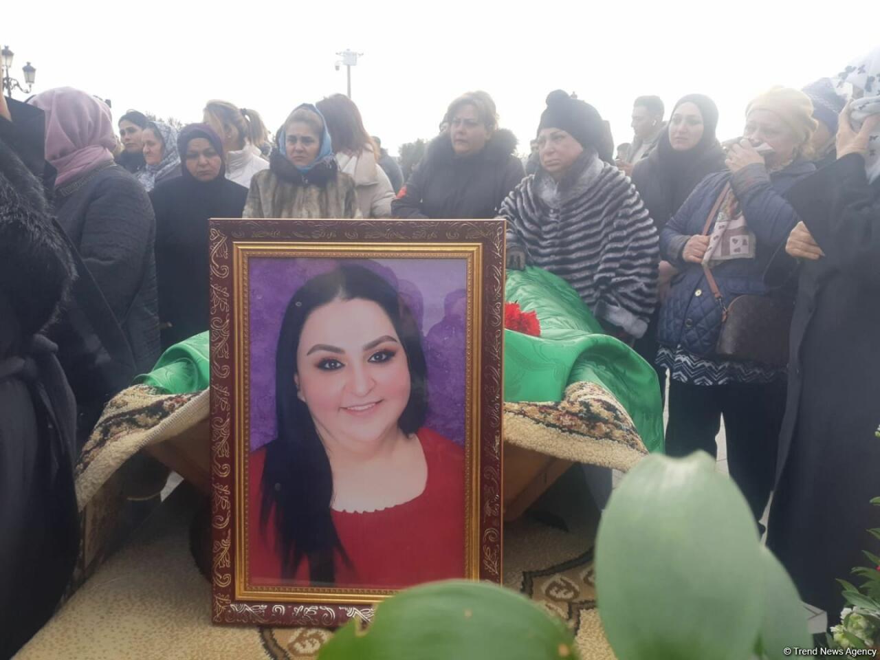 В Баку проходит церемония прощания с заслуженной артисткой Азербайджана Тунзалей Алиевой