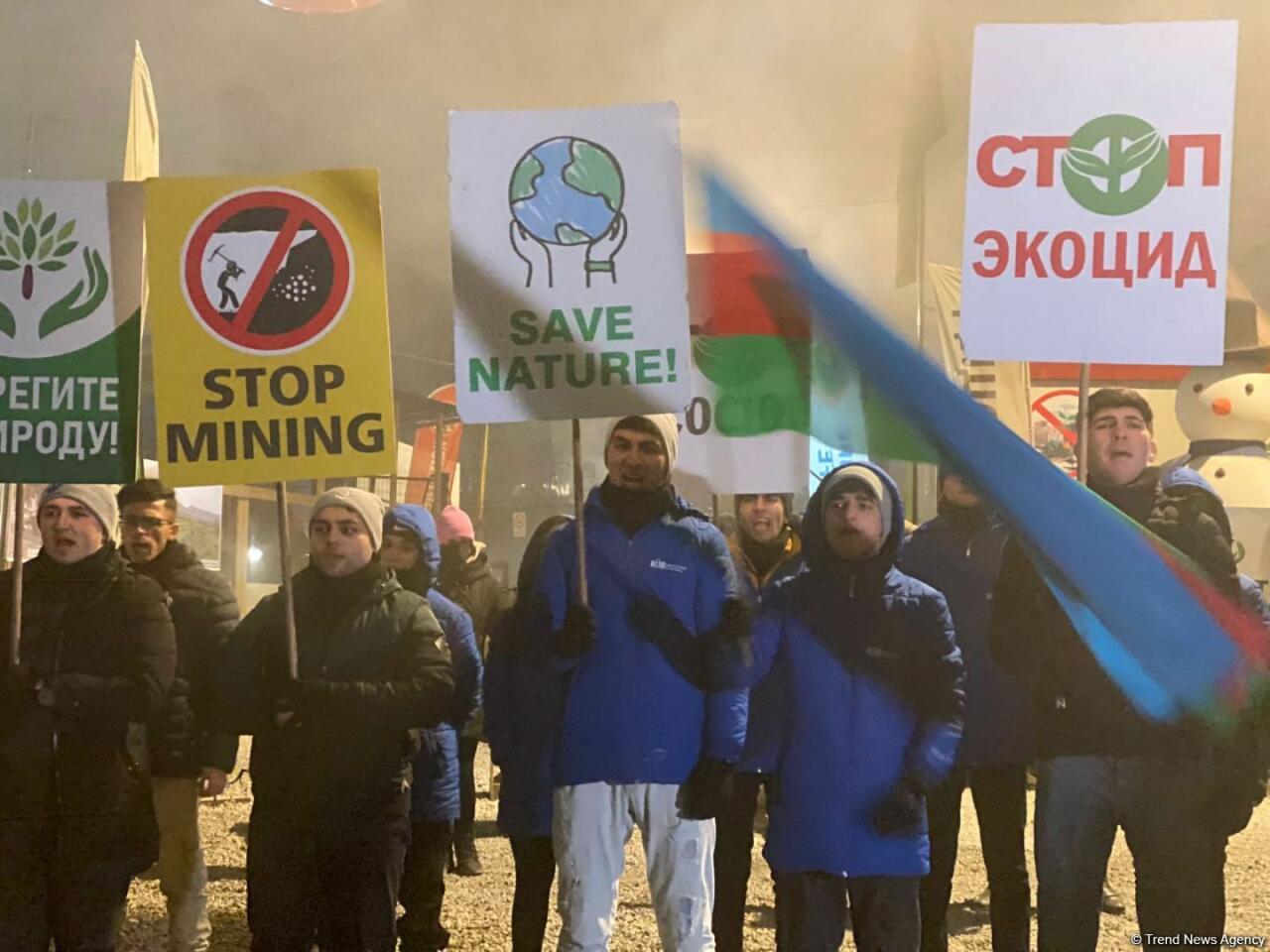 Сегодня по Лачинской дороге проехало 51 транспортное средство