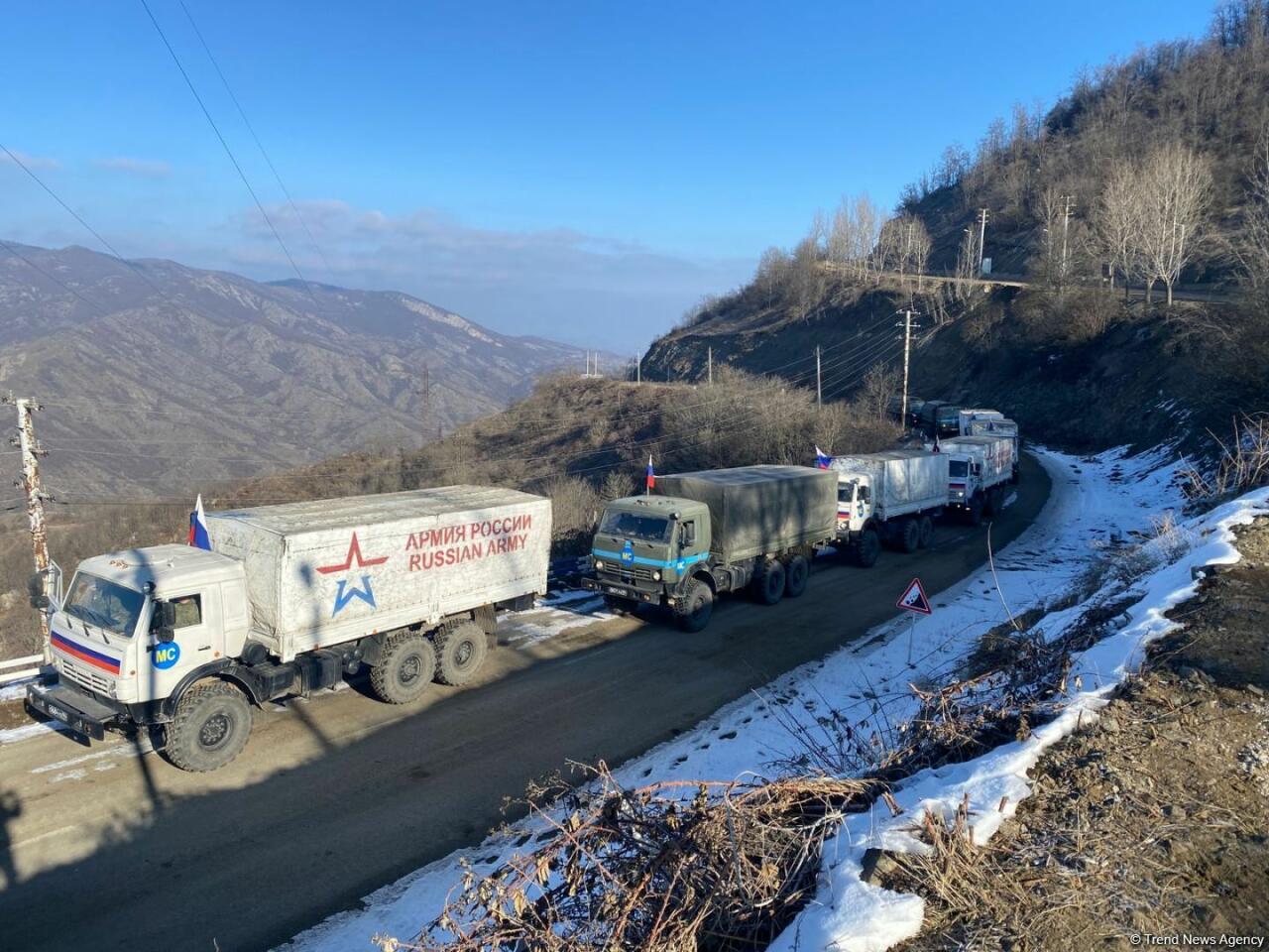 По Лачинской дороге беспрепятственно проехали еще 9 транспортных средств снабжения миротворцев