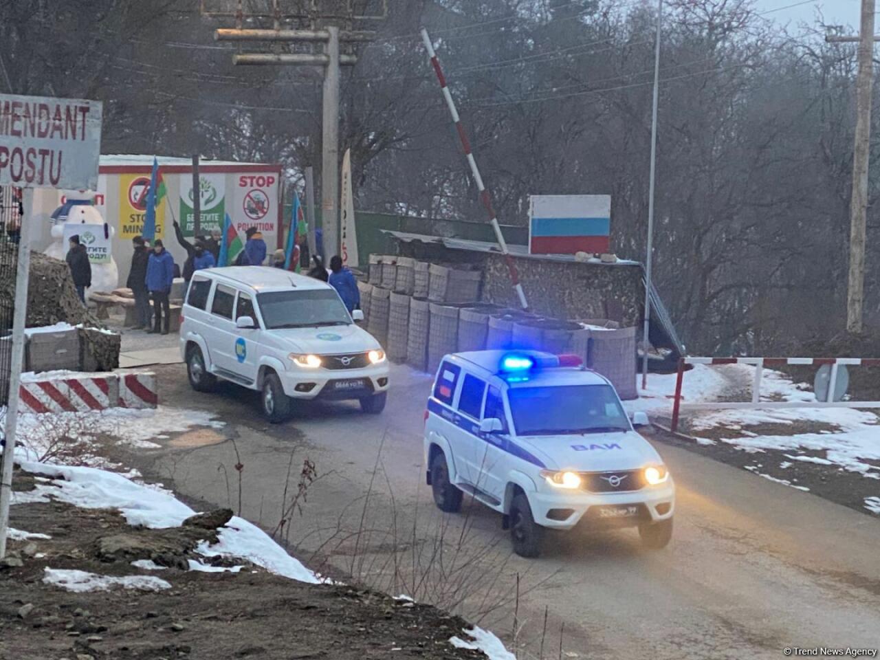 Сегодня по Лачинской дороге проехало 51 транспортное средство