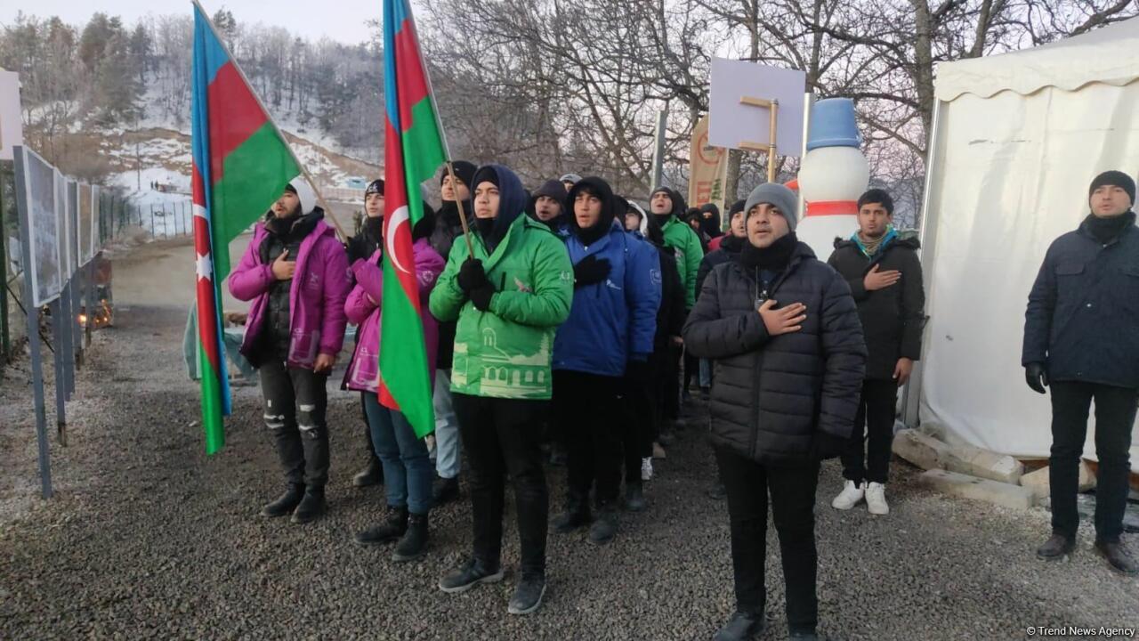 Акция азербайджанских экоактивистов на Лачинской дороге продолжается уже 45-й день