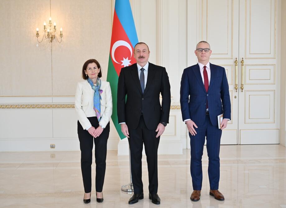 Президент Ильхам Алиев принял верительные грамоты нового посла Франции в Азербайджане